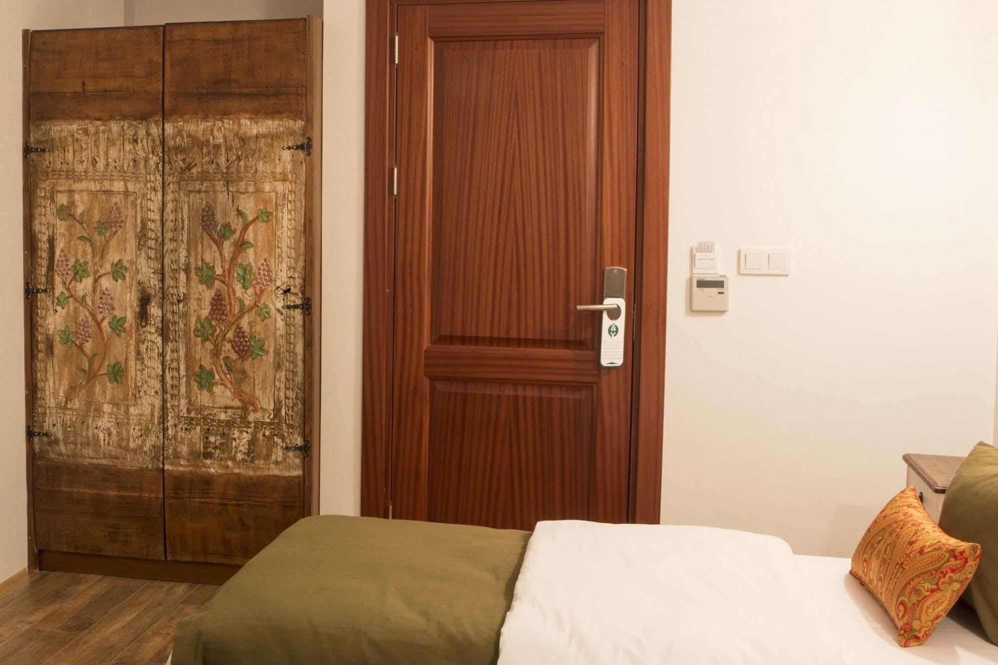 Oriella Hotel Istanbul Exteriör bild